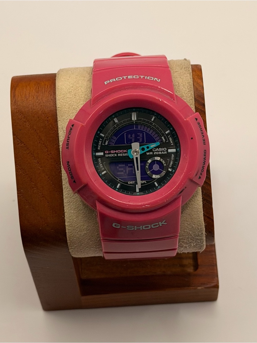 Casio G-Shock Crazy Colour Watch AW-582SC Pink Purple New‎ Battery